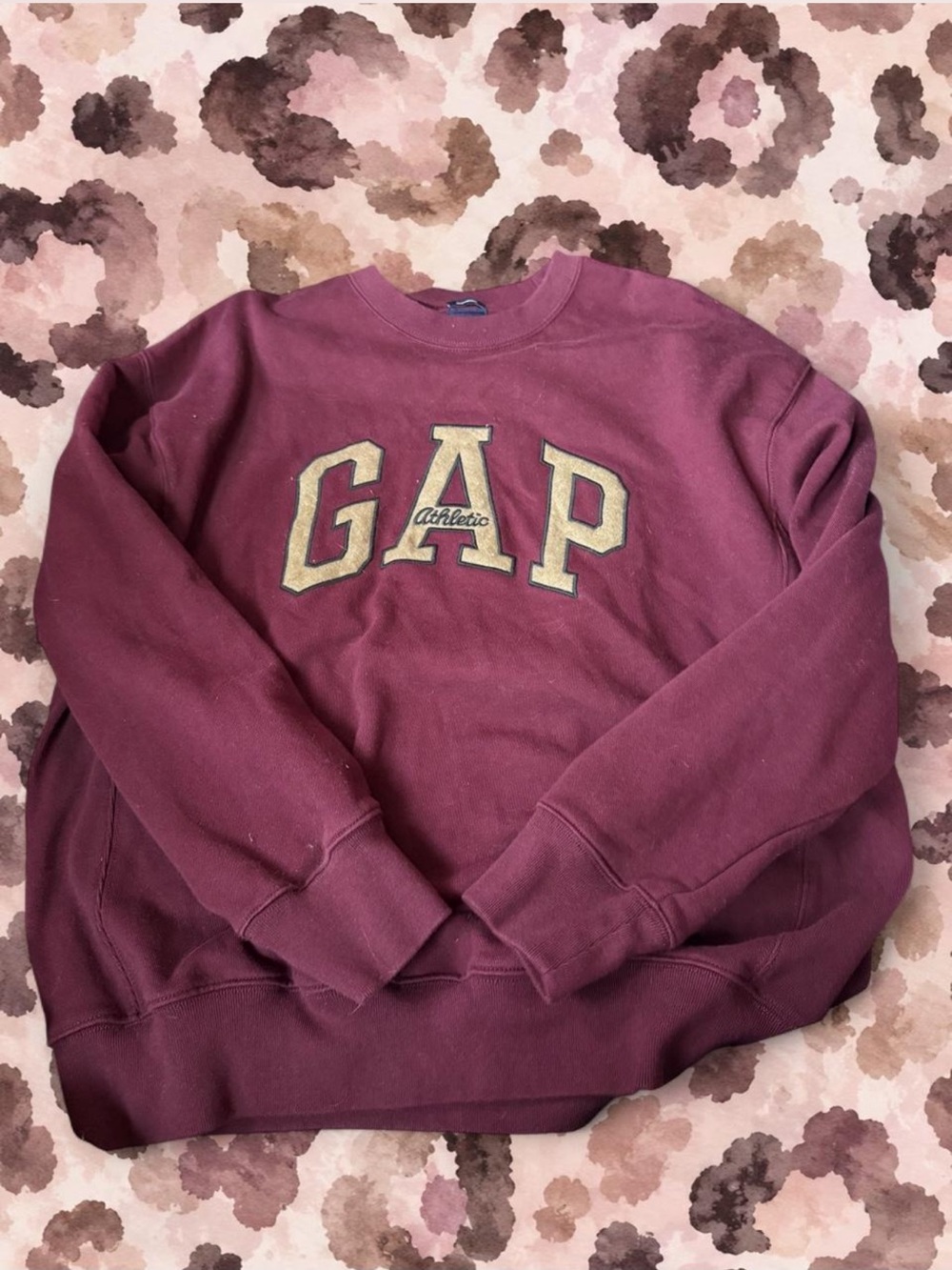 GAP Men's Burgundy Crewneck Sweatshirt with Gold Logo